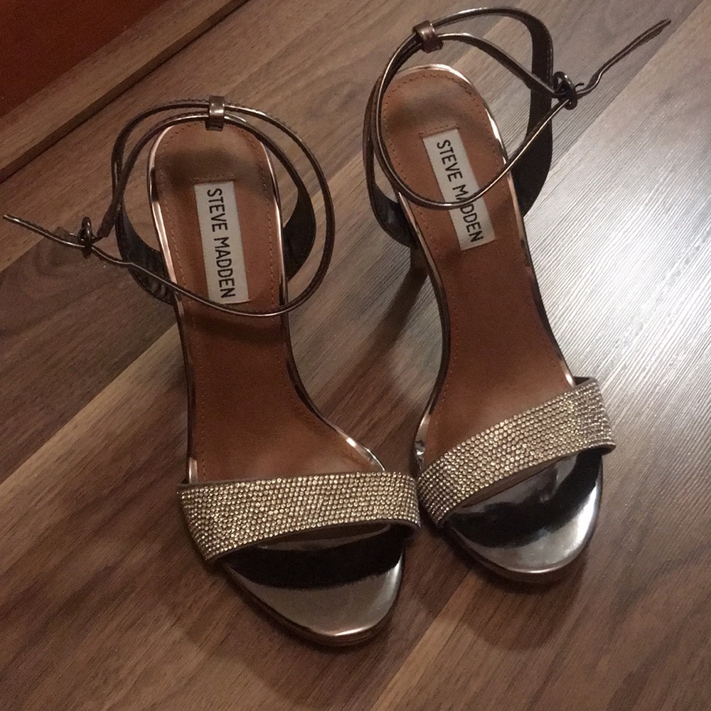 Steve Madden Sandals